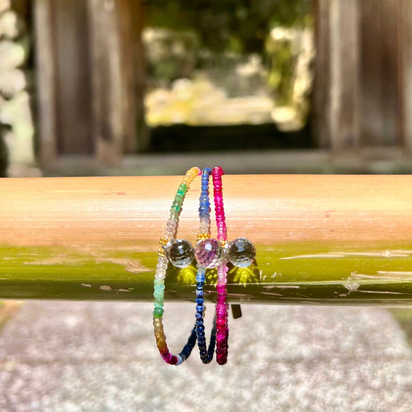 Rainbow collection: precious blue sapphire bracelet with rainbow globe